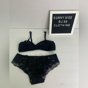 Victoria Secret PINK Black Lace Set Size Small
